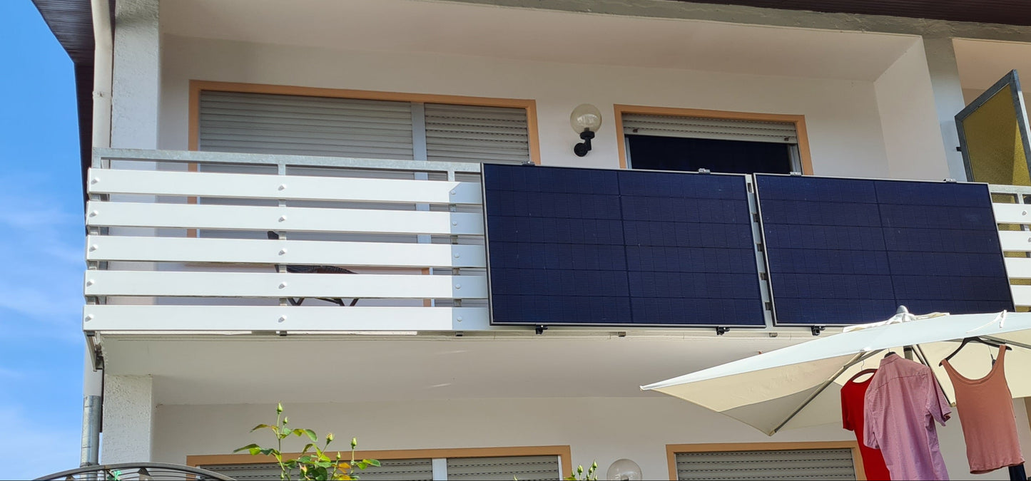 Meyer Burger Black: Elegant schwarz und besonders hagelfest durch 3,2 mm starkes Glas